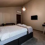 Alexandra Family Estate Villa