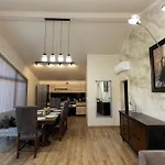 Alexandra Family Estate