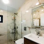 Villa Alexandra Family Estate